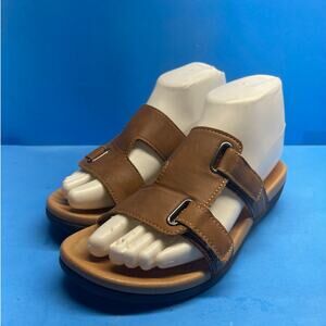 MEGNYA Comfortable Orthopeic Flip Flops for Women, Best Plantar Fasciitis Size 6